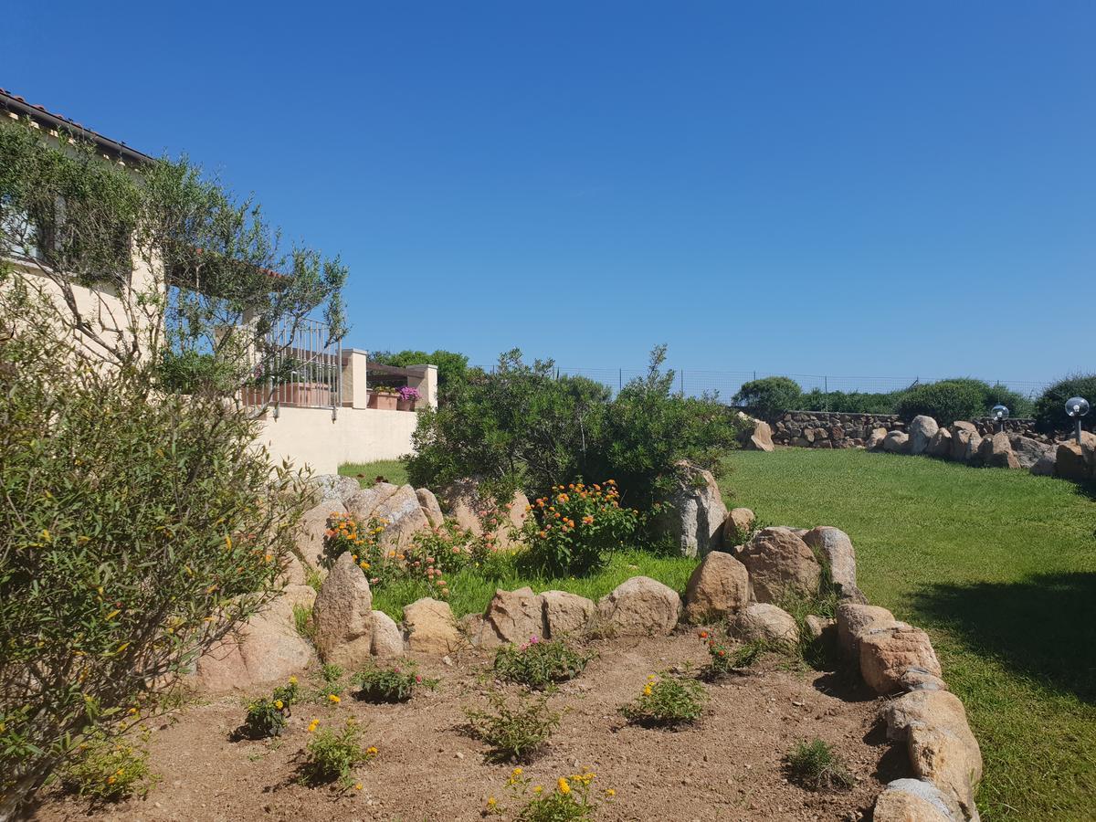 Villa Sprafundu Ла-Маддалена Екстер'єр фото